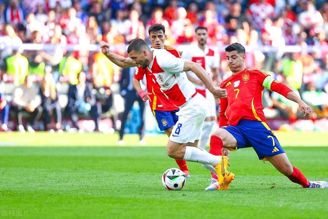 包含克罗地亚足球传奇球星复出荣誉赛的词条