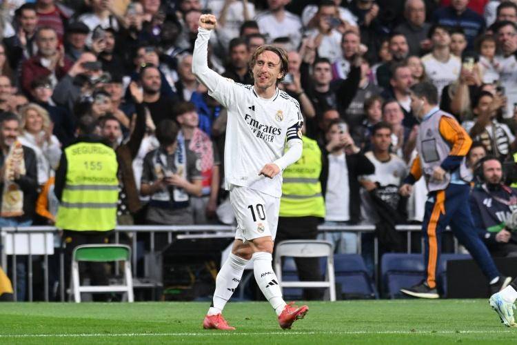 关于欧冠卫冕冠军皇家马德里雄心勃勃晋级希望未变的信息